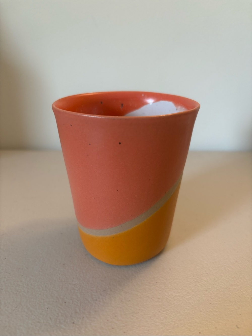 Martina Thornhill Okay cup in coral/orange